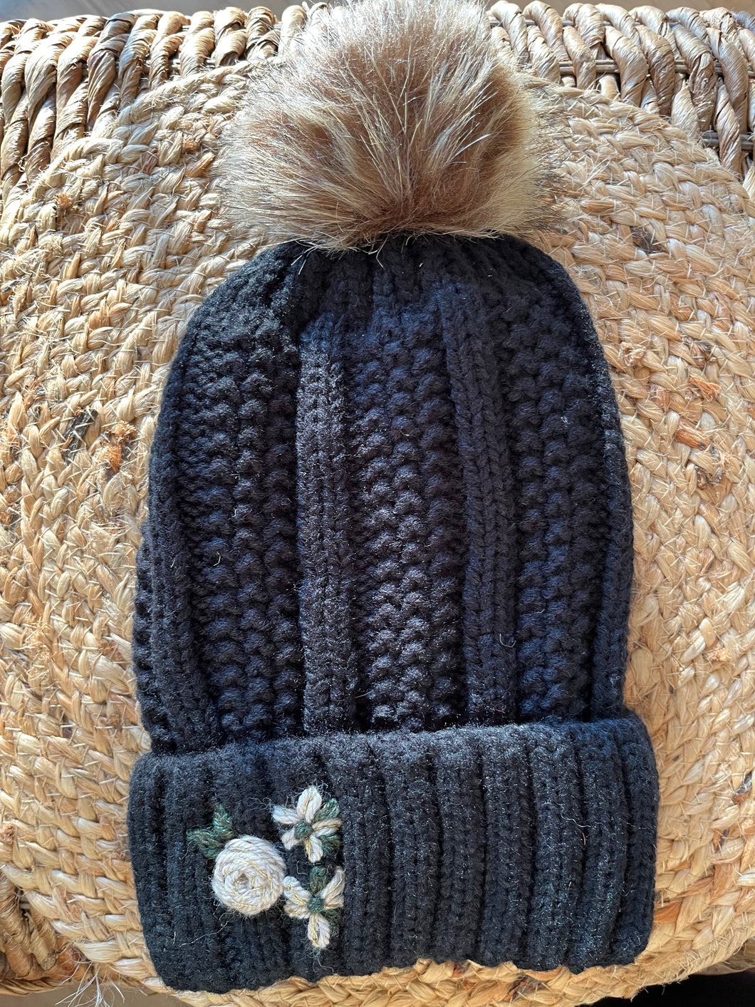 Black Faux Fur Lined Beanie w/Pom